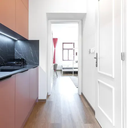 Stay2Gether Studio In Pink 16 - Main Train Station Prague Exterior photo